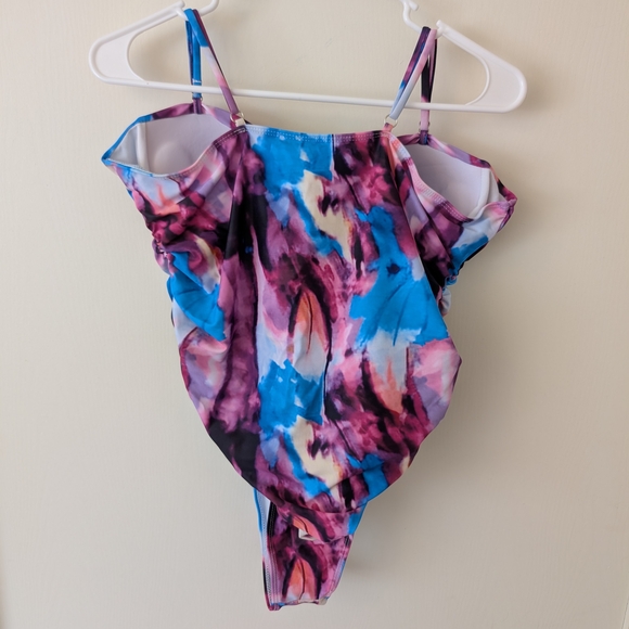 Matte Collection Womens XL One Piece Swimsuit NWOT Swimwear Vacation Beach Pool - Picture 4 of 6